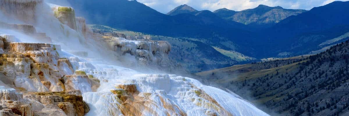 yellowstone park book guide1